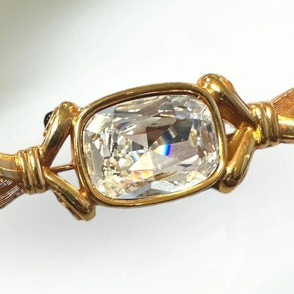 SWAROVSKI Wrapped Hard Candy Clear Crystal Brooch Signed Vintage Jewelry - Picture 5 of 5